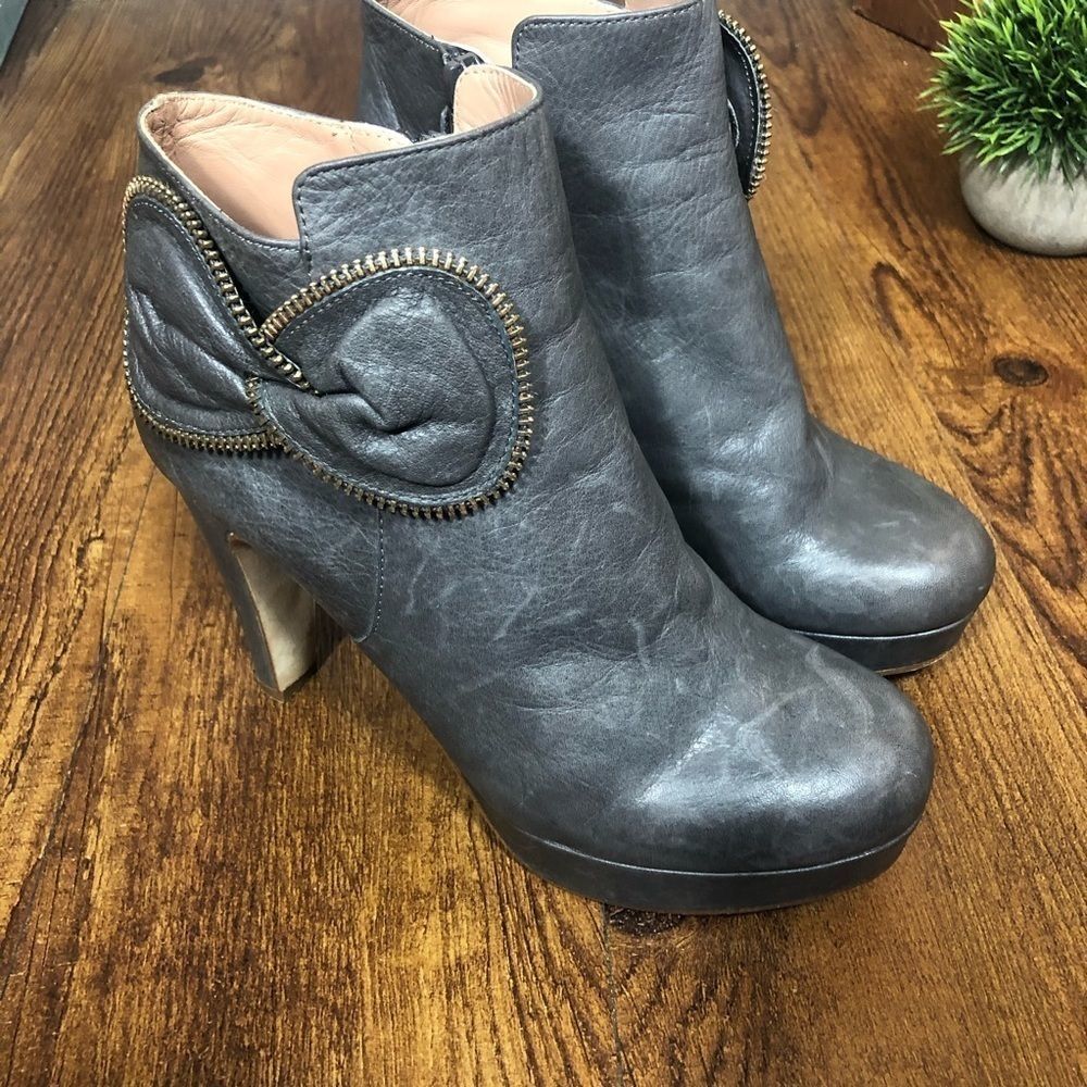 See by Chloe ****Host Pick*** zipper bow booties